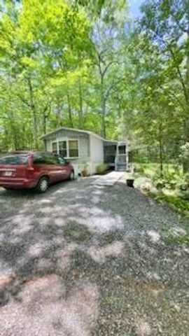 19 My Own Road, Blairsville, GA 30512