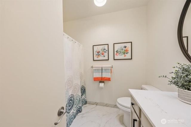 19705 13th Av Ct East, Spanaway, WA 98387