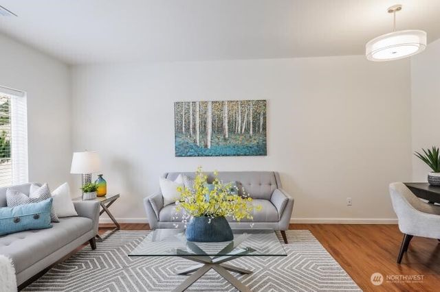 19705 13th Av Ct East, Spanaway, WA 98387