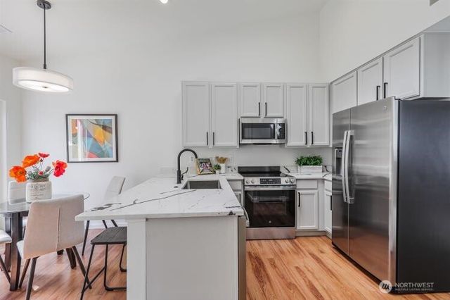 19705 13th Av Ct East, Spanaway, WA 98387