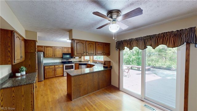 3745 Silvercrest Drive, Stow, OH 44224