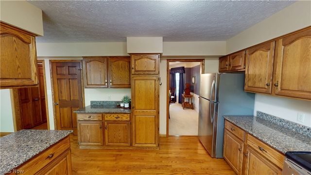 3745 Silvercrest Drive, Stow, OH 44224