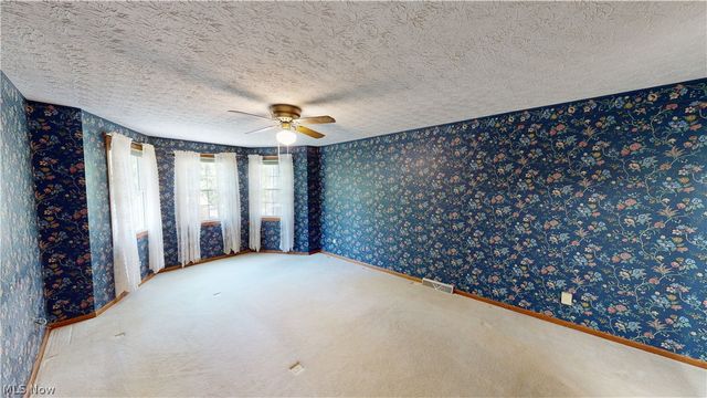 3745 Silvercrest Drive, Stow, OH 44224