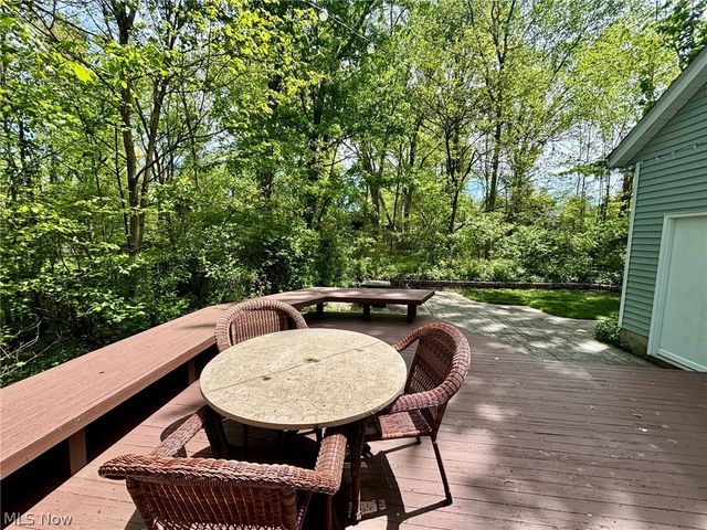 3745 Silvercrest Drive, Stow, OH 44224