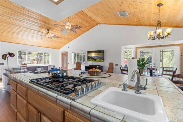 2737 Cedar Lane, Big Bear City, CA 92314