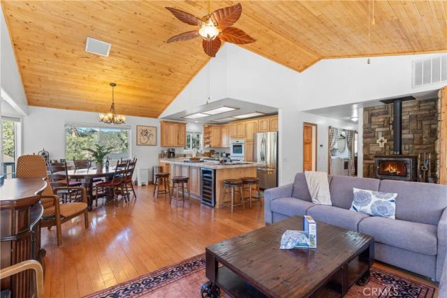 2737 Cedar Lane, Big Bear City, CA 92314