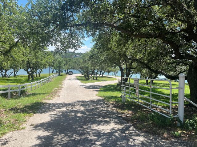19508 Timberline DR, Spicewood, TX 78669