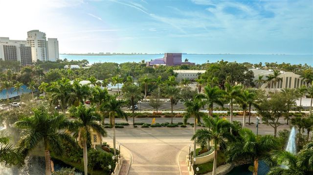 750 N TAMIAMI TRAIL 1007, Sarasota, FL 34236