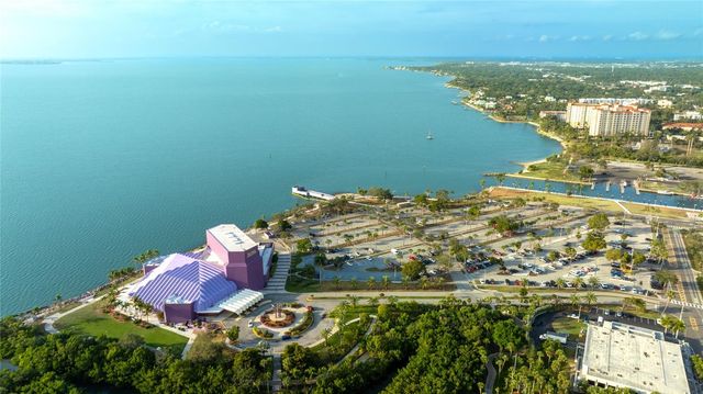 750 N TAMIAMI TRAIL 1007, Sarasota, FL 34236