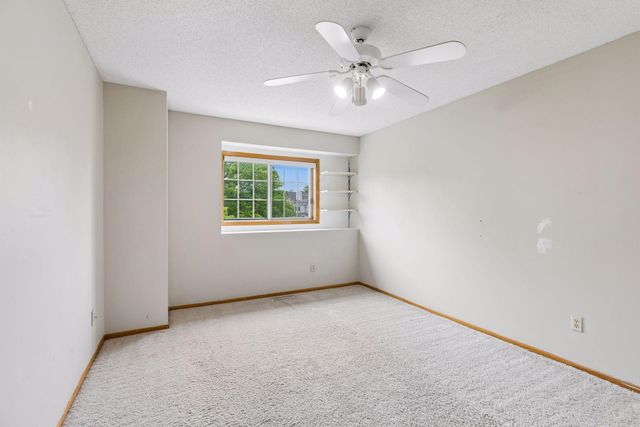 518 Lovell Avenue 3, Roseville, MN 55113