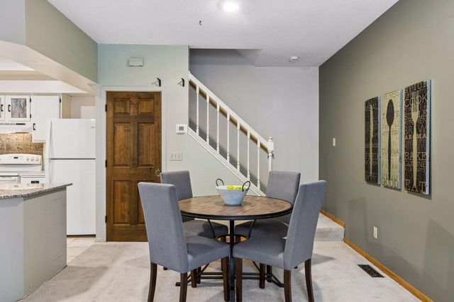 518 Lovell Avenue 3, Roseville, MN 55113