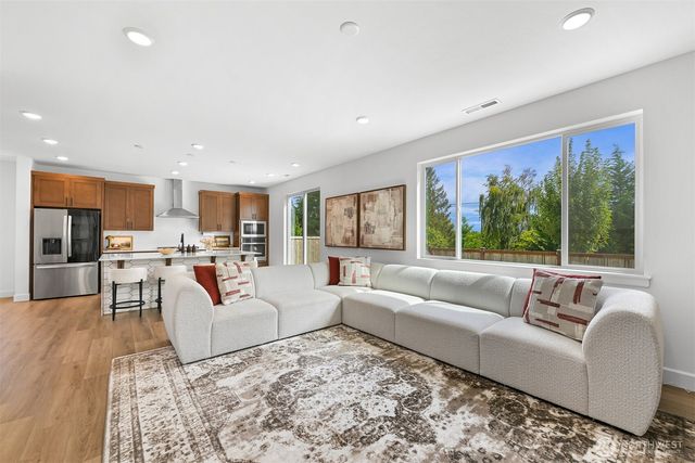 2407 Barn Door Court, Ferndale, WA 98248