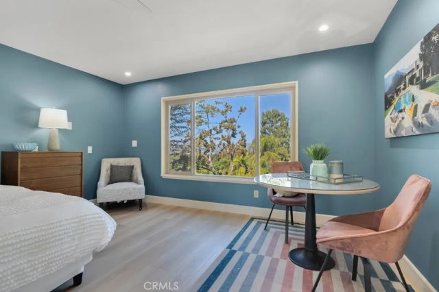 4481 Deanwood Drive, Woodland Hills, CA 91364
