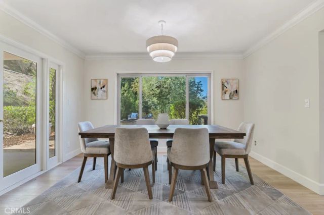 4481 Deanwood Drive, Woodland Hills, CA 91364
