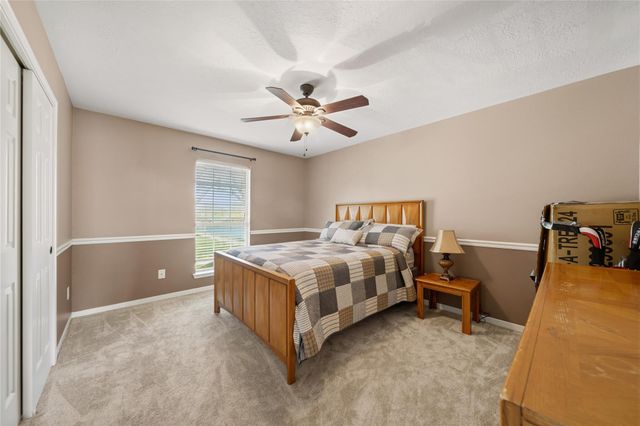 3801 Somerville Lake Court, Pearland, TX 77581