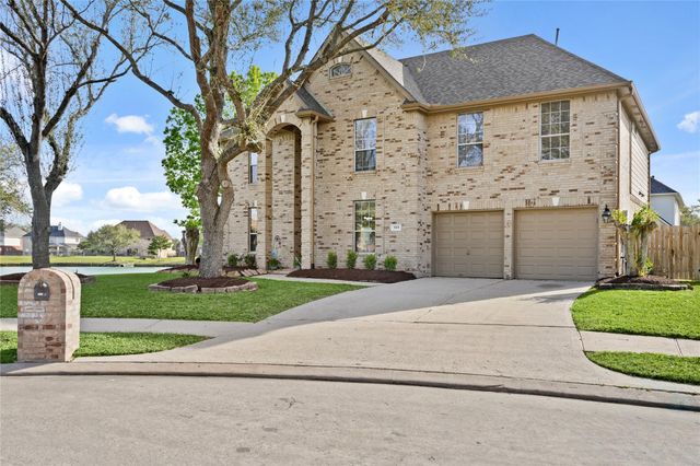 3801 Somerville Lake Court, Pearland, TX 77581