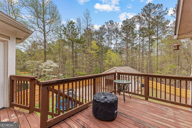 195 Blackberry Run, Fayetteville, GA 30214