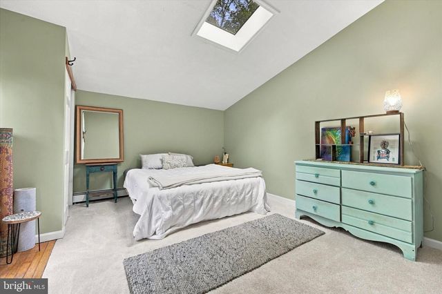 247 PINETOWN RD, Norristown, PA 19403