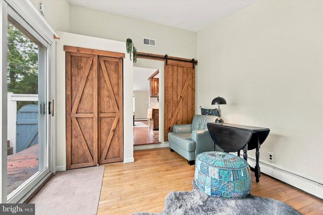 247 PINETOWN RD, Norristown, PA 19403