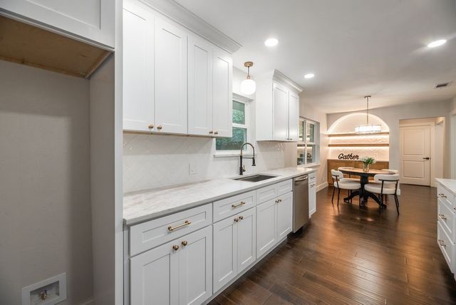 302 Shady Hill Drive, Richardson, TX 75080