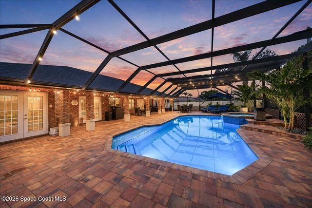 560 Sawgrass Circle, Melbourne, FL 32940