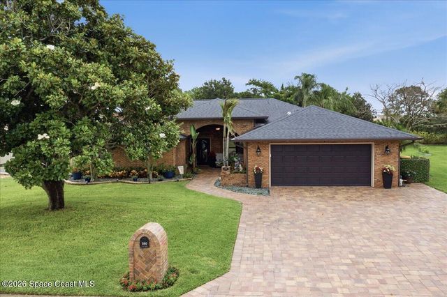 560 Sawgrass Circle, Melbourne, FL 32940