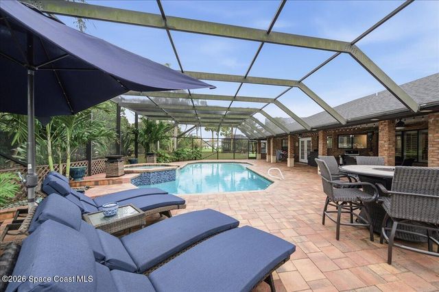 560 Sawgrass Circle, Melbourne, FL 32940