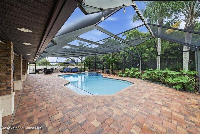 560 Sawgrass Circle, Melbourne, FL 32940
