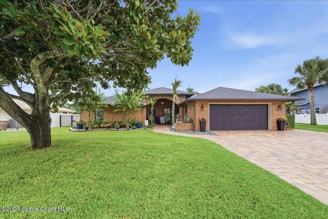 560 Sawgrass Circle, Melbourne, FL 32940