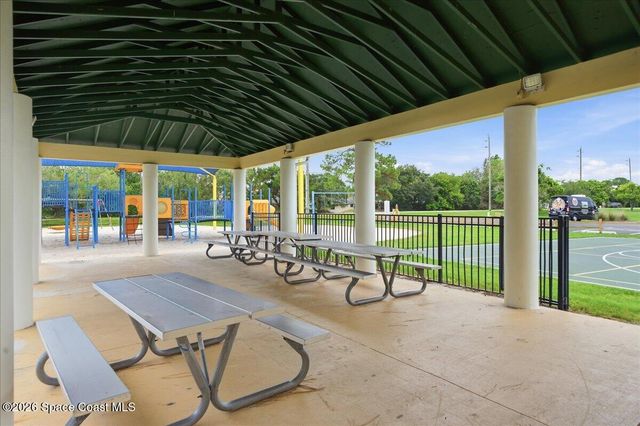 560 Sawgrass Circle, Melbourne, FL 32940