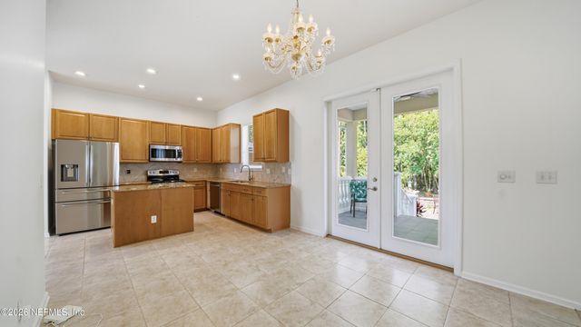 956 CANDLEBARK Drive, Jacksonville, FL 32225