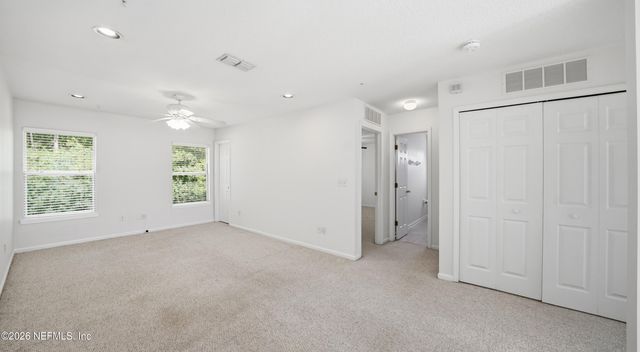 956 CANDLEBARK Drive, Jacksonville, FL 32225