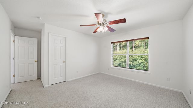 956 CANDLEBARK Drive, Jacksonville, FL 32225