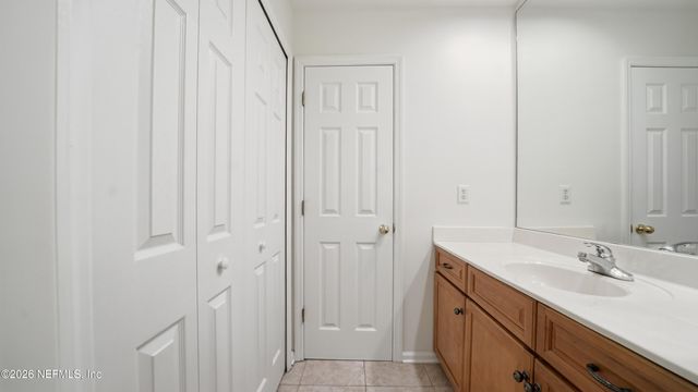 956 CANDLEBARK Drive, Jacksonville, FL 32225