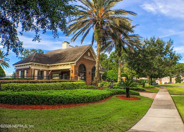 956 CANDLEBARK Drive, Jacksonville, FL 32225