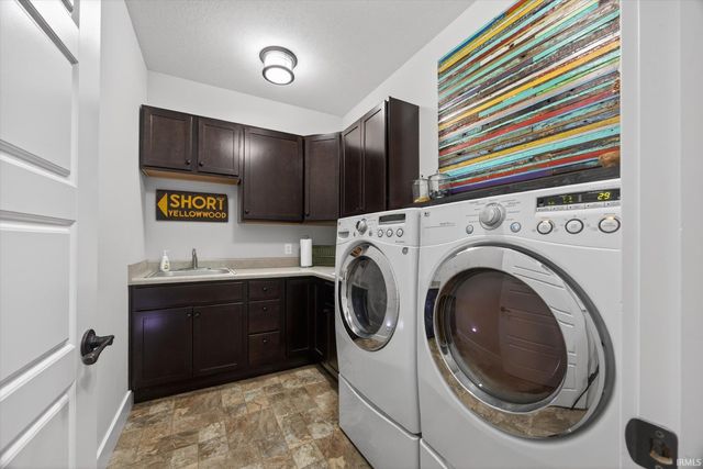 1293 S Barnes Drive, Bloomington, IN 47401