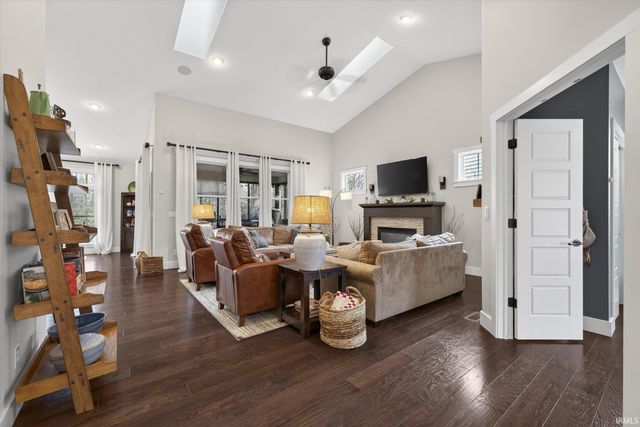 1293 S Barnes Drive, Bloomington, IN 47401