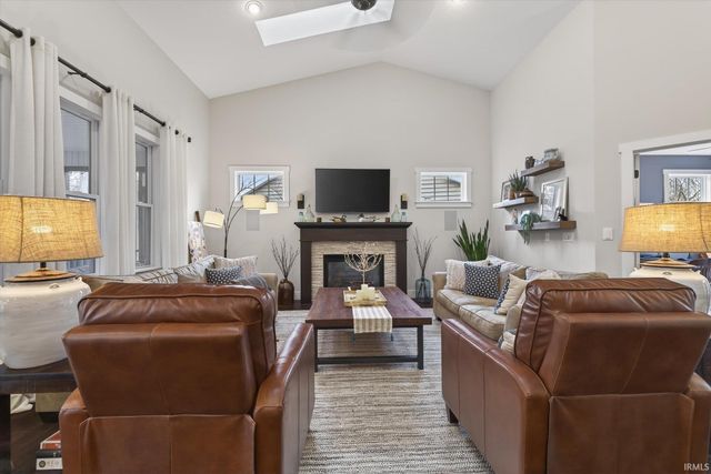 1293 S Barnes Drive, Bloomington, IN 47401