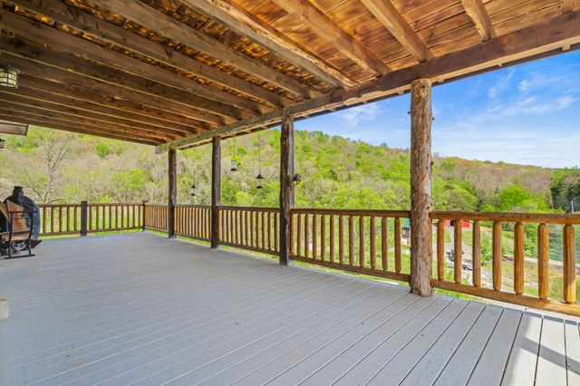 4818 Ensor Hollow Rd, Buffalo Valley, TN 38548