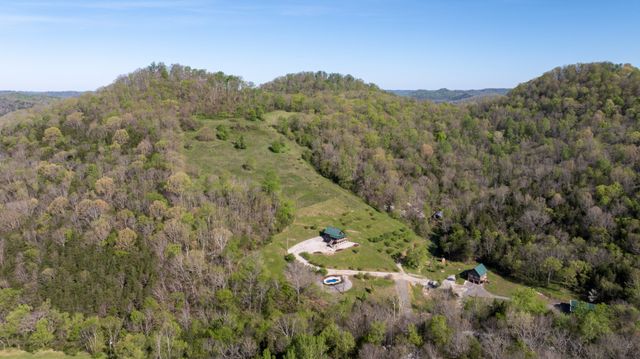 4818 Ensor Hollow Rd, Buffalo Valley, TN 38548