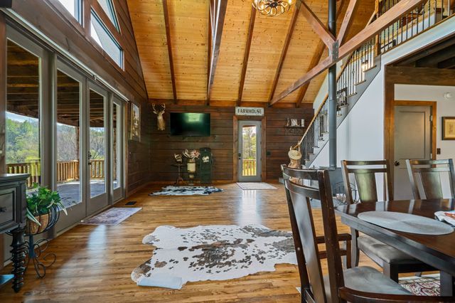 4818 Ensor Hollow Rd, Buffalo Valley, TN 38548