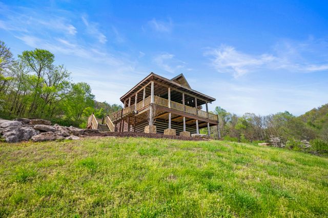 4818 Ensor Hollow Rd, Buffalo Valley, TN 38548