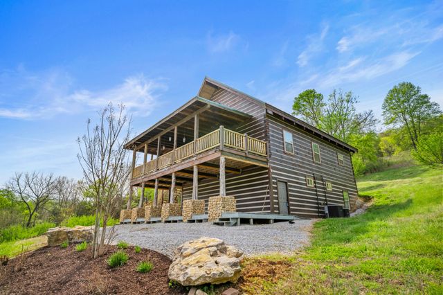 4818 Ensor Hollow Rd, Buffalo Valley, TN 38548