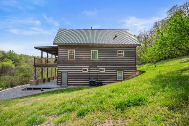 4818 Ensor Hollow Rd, Buffalo Valley, TN 38548