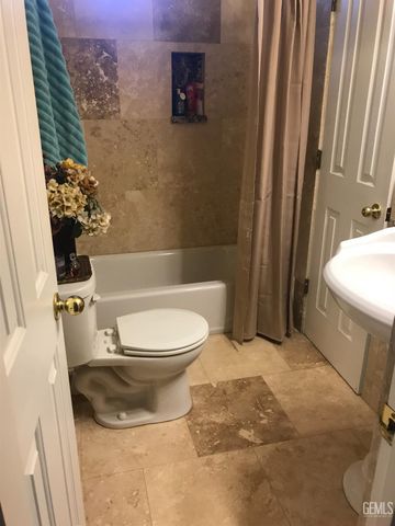 40820 Oak Ridge Drive, Three Rivers, CA 93271