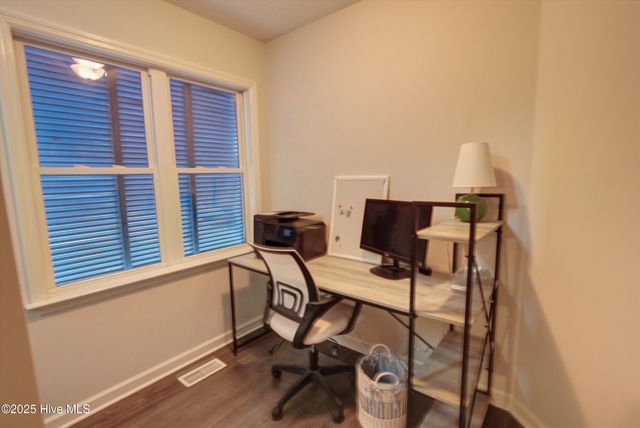 102 S Harbor Drive, Surf City, NC 28445