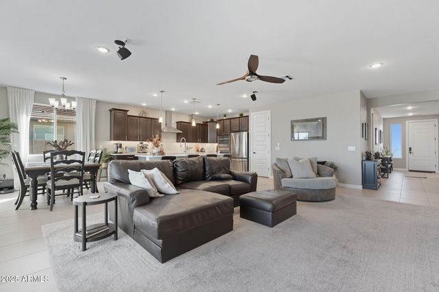 2856 N RIVERDALE Lane, Casa Grande, AZ 85122