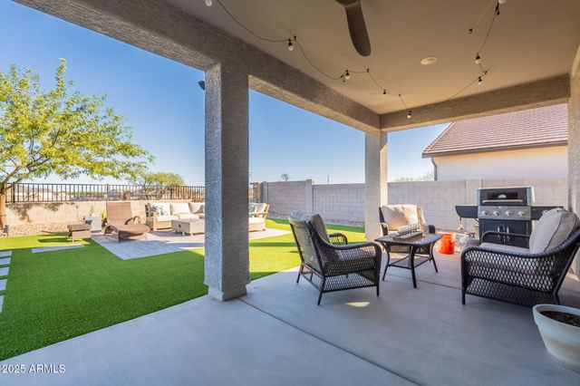 2856 N RIVERDALE Lane, Casa Grande, AZ 85122