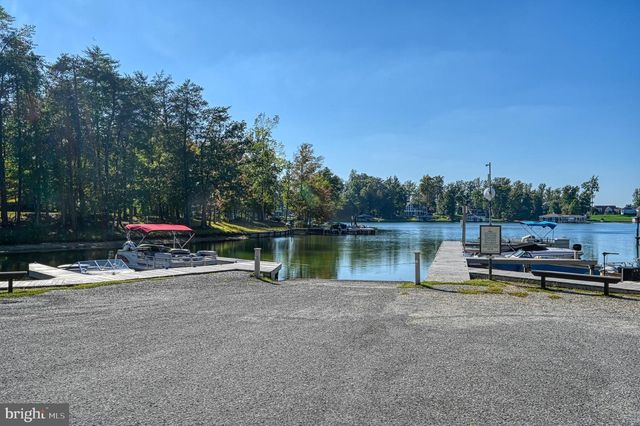 199 HICKORY LANE, Bumpass, VA 23024