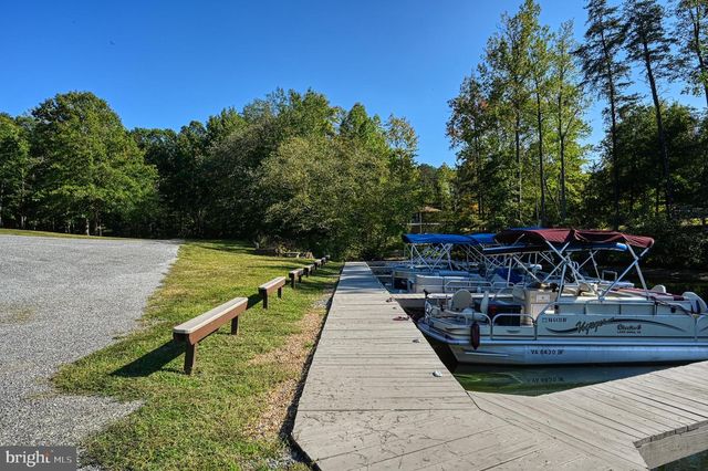 199 HICKORY LANE, Bumpass, VA 23024